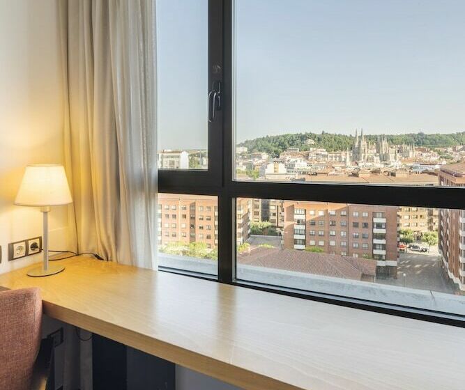 اتاق استاندارد با چشمانداز, Rice Bulevar