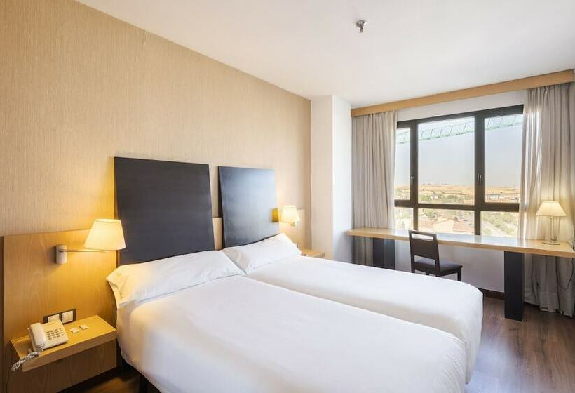 اتاق استاندارد با چشمانداز, Rice Bulevar