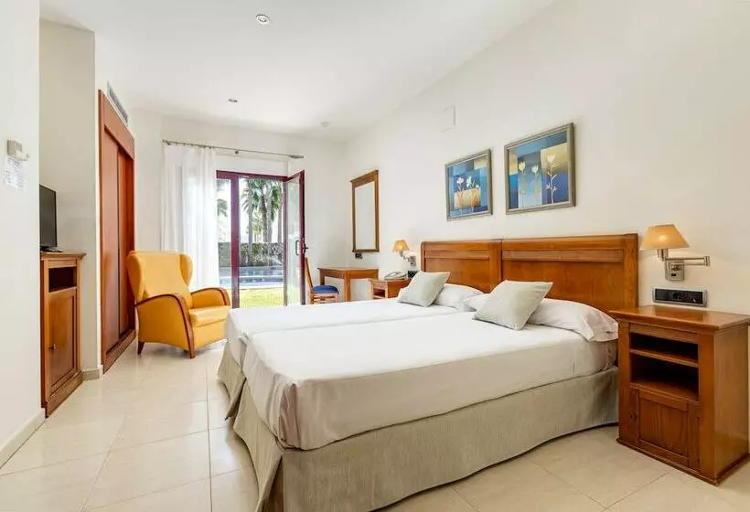 اتاق استاندارد, Daniya Denia Spa & Business 4