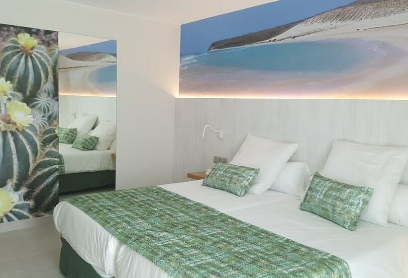 סוויטת ג'וניור, Fergus Cactus Garden