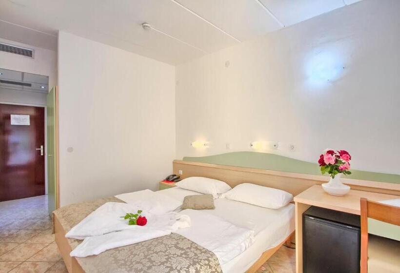 Номер Economy Индивидуальный, Mimosa Lido Palace   Maslinica Hotels & Resorts