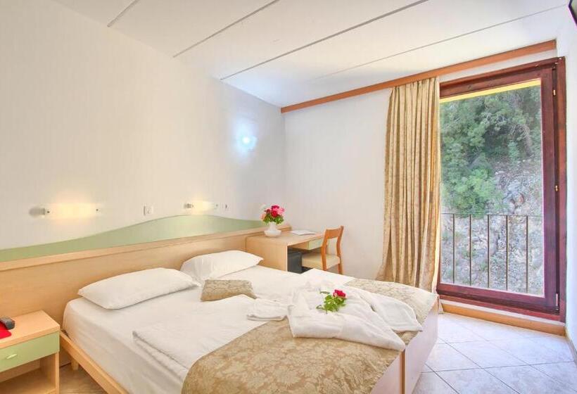 Номер Economy Индивидуальный, Mimosa Lido Palace   Maslinica Hotels & Resorts