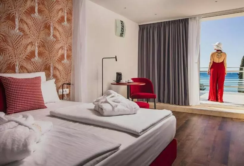 オーシャンビューデラックスルームバルコニー付き, Mimosa Lido Palace Maslinica Hotels & Resorts