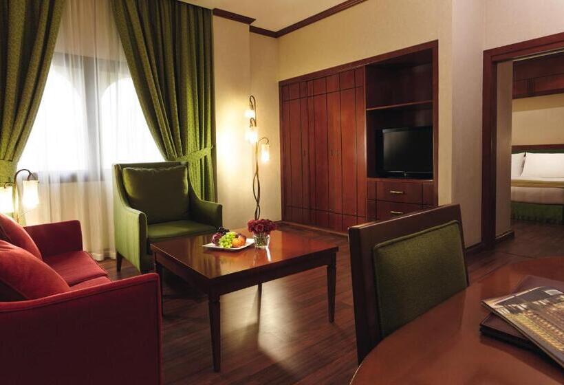 豪华套房, Mövenpick Hotel Jeddah