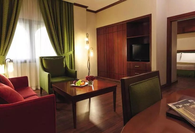 سوییت لوکس, Move Inn Jeddah