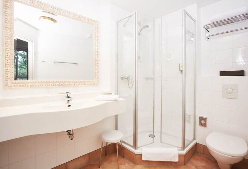 Quarto Estandar Individual, Prinzregent München Messe