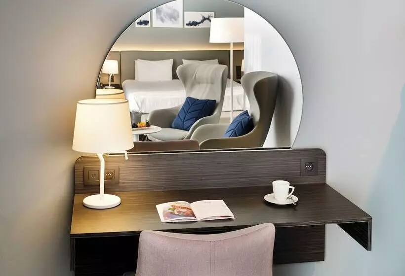 テラス付きジュニアスイート, Van Der Valk Hotel Spa