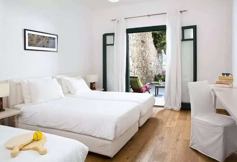 اتاق کلاسیک سه تخته, Tharroe Of Mykonos Boutique