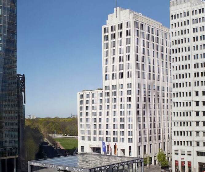 سوئیت کلاب, The Ritzcarlton, Berlin