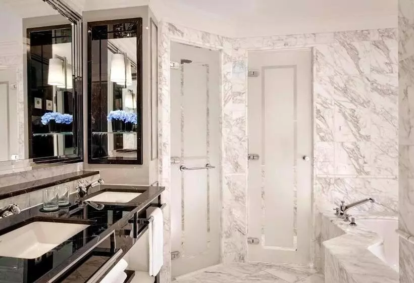 Deluxe Junior Suite