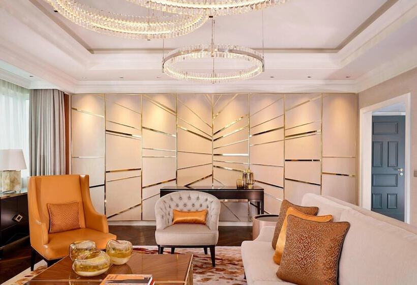 سوئیت کلاب, The Ritzcarlton, Berlin