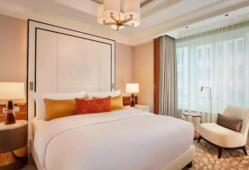 Club Suite, The Ritzcarlton, Berlin