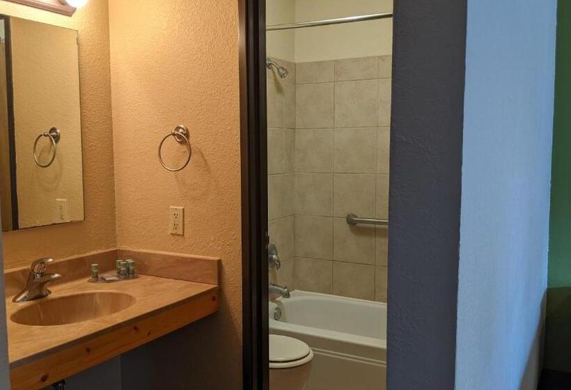 スタンダードルーム, Walker