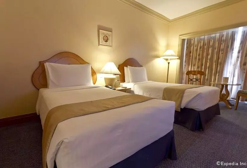 デラックスルーム, Waterfront Cebu City Hotel & Casino