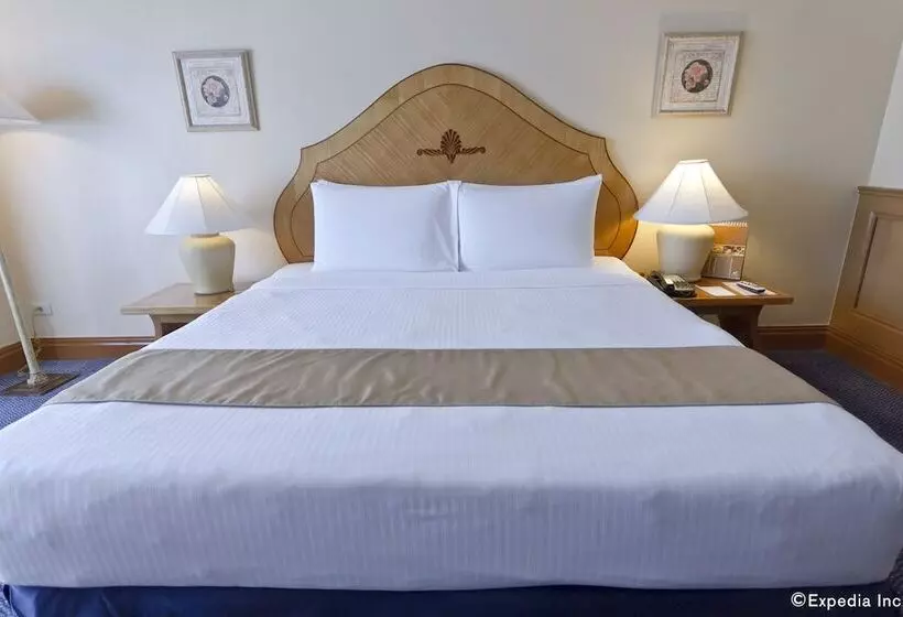 デラックスルーム, Waterfront Cebu City Hotel & Casino
