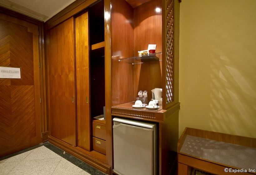 اتاق استاندارد, Waterfront Cebu City Hotel & Casino