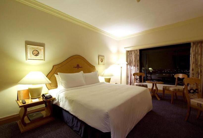 اتاق لوکس, Waterfront Cebu City Hotel & Casino