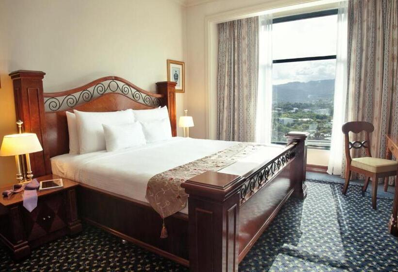 سوییت, Waterfront Cebu City Hotel & Casino