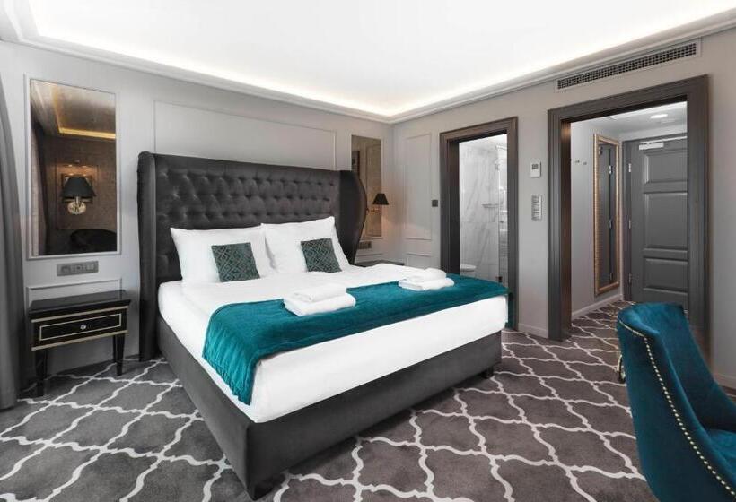 带露台的高档房间, Zlaty Klucik   Golden Key With Luxury Spa