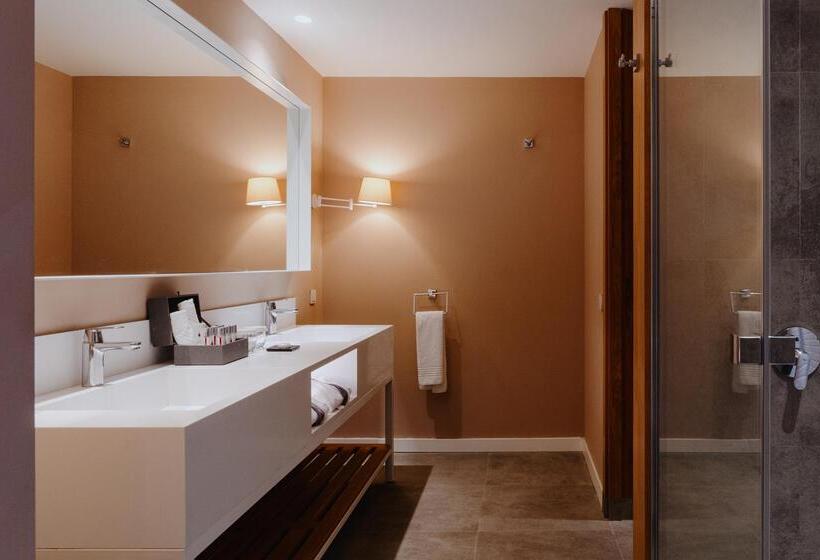 オーシャンビューデラックススイート, Akra Kemer