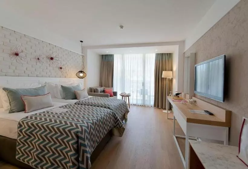 اتاق استاندارد, Akra Kemer