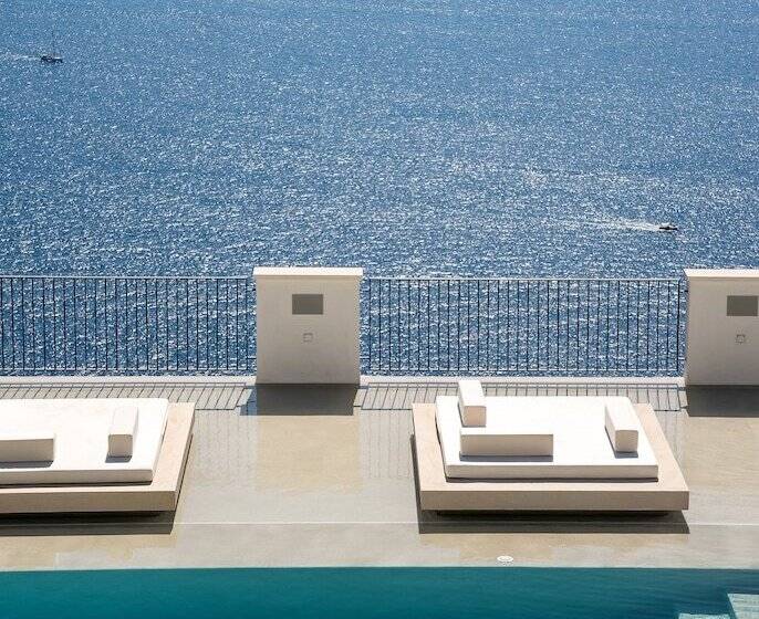 غرفة ديلوكس, Furore Grand