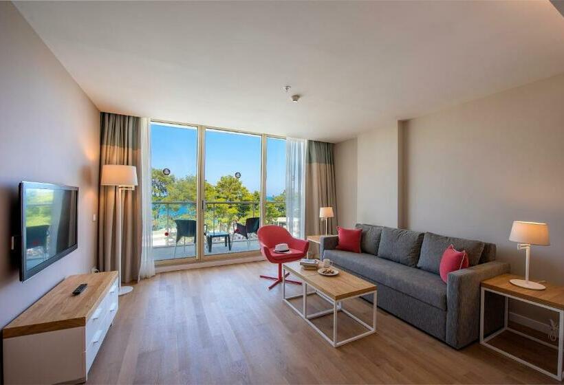Suíte Deluxe Vista Mar, Akra Kemer