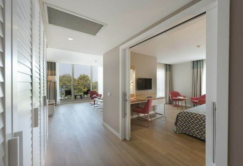 Suíte Deluxe Vista Mar, Akra Kemer