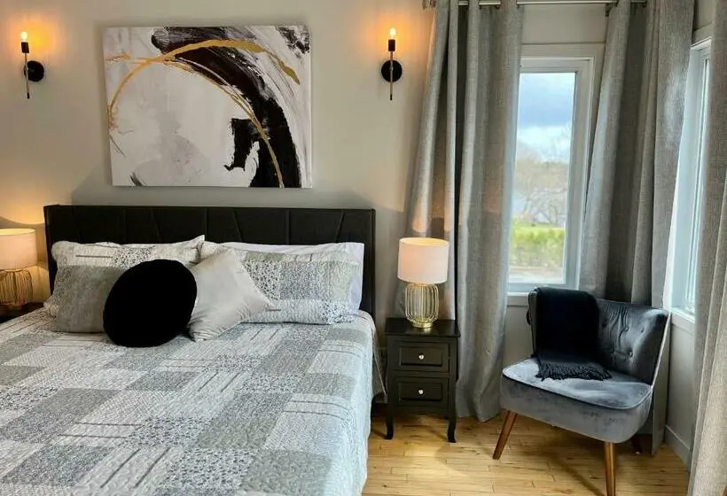 バルコニー付きスタンダードルーム, Auberge L Intermède Du Lac