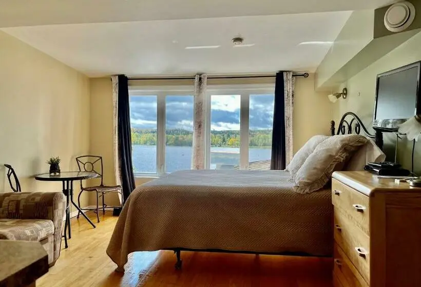 ファミリールーム, Auberge L Intermède Du Lac