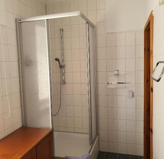 家庭间, Gasthof Alte Fischerhutte