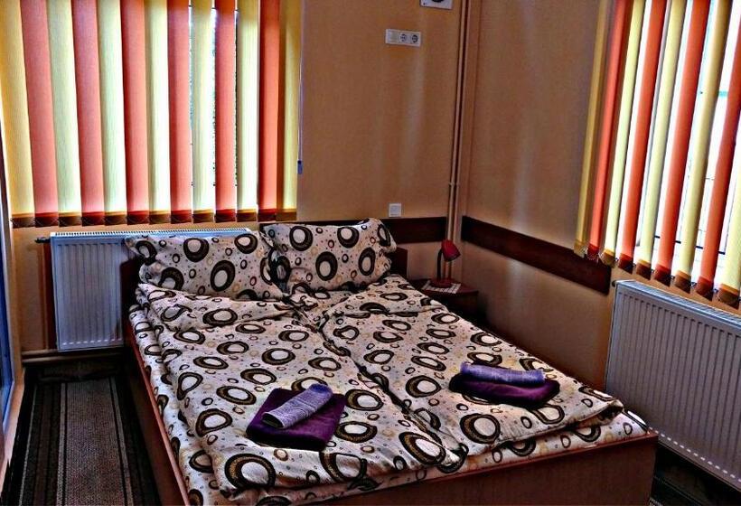 Family Suite, Picnic Panzio