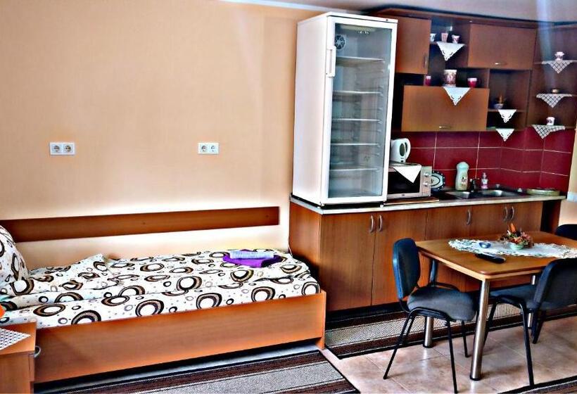 スイート（家族用）, Picnic Panzio