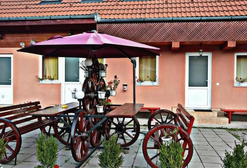 ファミリールーム, Picnic Panzio