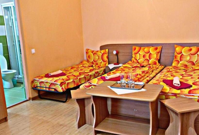 ファミリールーム, Picnic Panzio