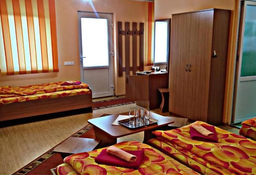 ファミリールーム, Picnic Panzio