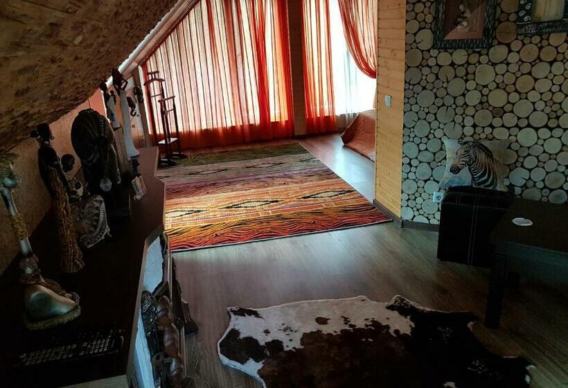 Номер Стандарт Вид на Сад, панівецька садиба