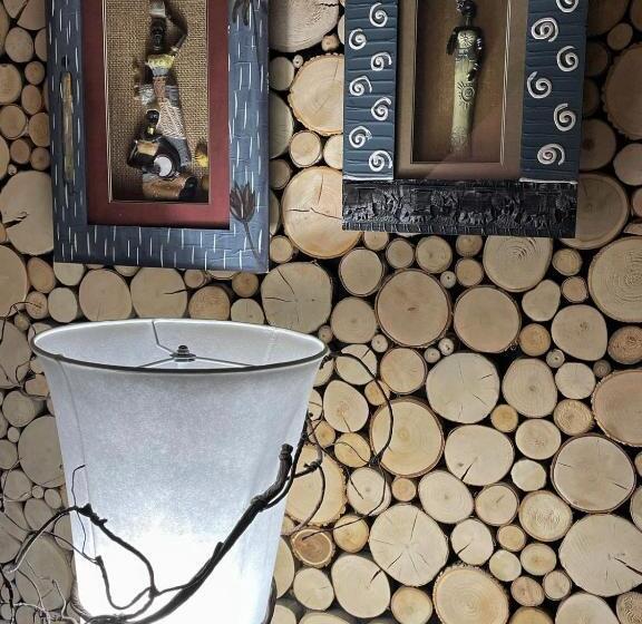 ガーデンビュースタンダードルーム, панівецька садиба