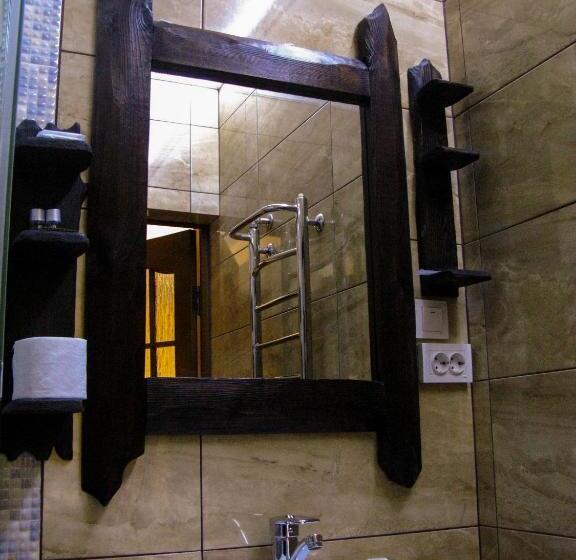 سوییت جونیور, Dniprovskiy Dvir