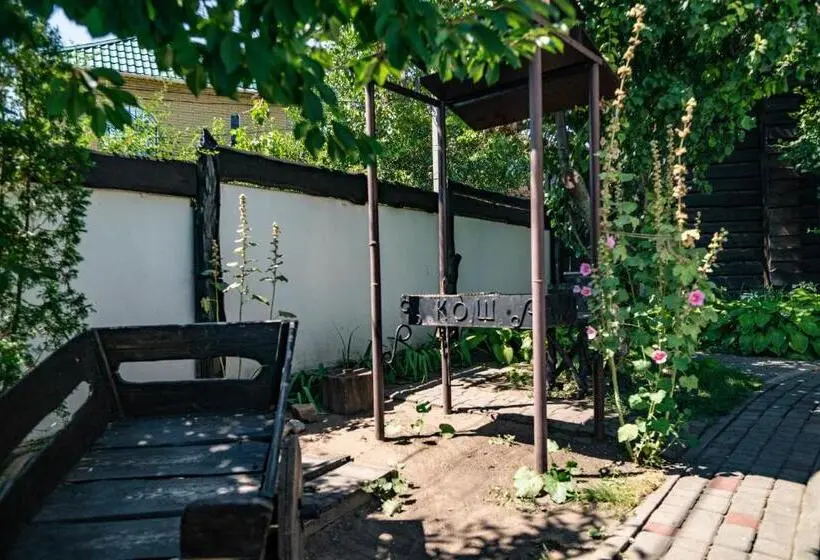 5寝室のヴィラ, Dniprovskiy Dvir