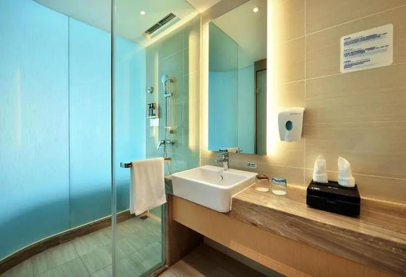 キングサイズベッドのスーペリアルーム, Holiday Inn Express Chengdu Tianhe, An Ihg