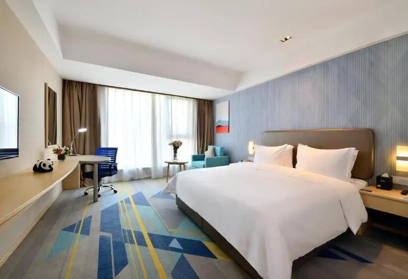 キングサイズベッドのスーペリアルーム, Holiday Inn Express Chengdu Tianhe, An Ihg