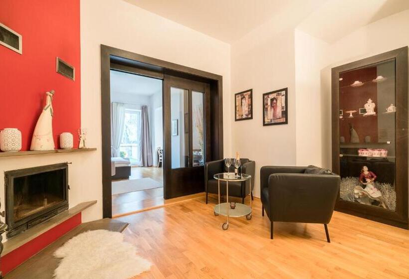 高级套房, Kúria Beckov Penzión