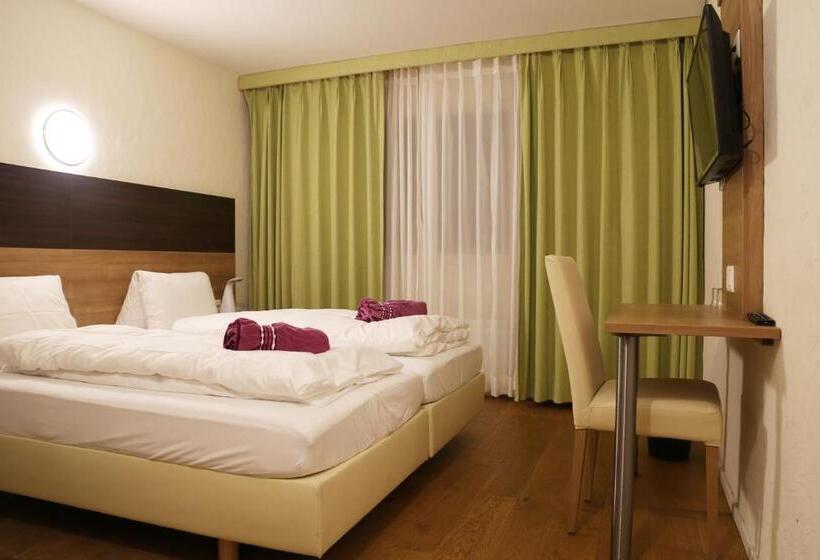 חדר דלוקס נוף לאגם, Lakeview Bei Interlaken