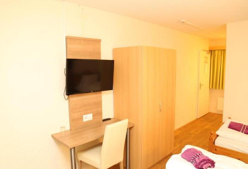 חדר משפחתי, Lakeview Bei Interlaken