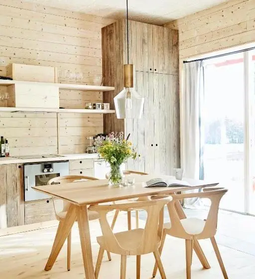 スーペリアスタジオ, Lindeborgs Eco Retreat