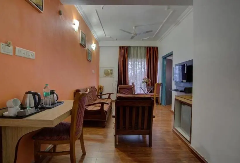 Suite Deluxe Lit King Size, Mahadev Palace