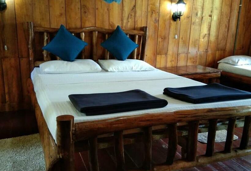 Номер Стандарт, Maskeli Oya Family Park