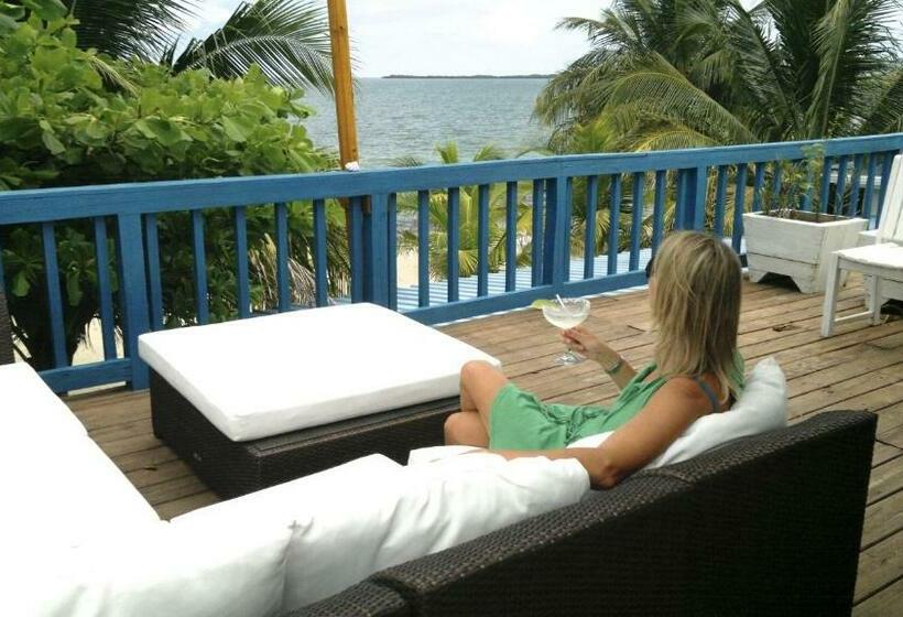 اتاق لوکس خانوادگی, Maya Beach