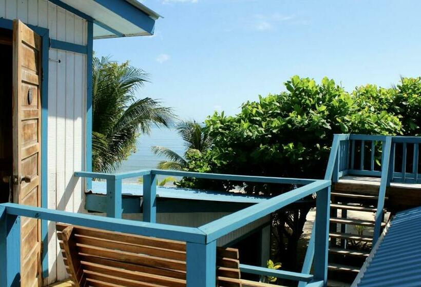 اتاق استاندارد با بالکن و چشمانداز دریا, Maya Beach